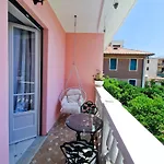 Tropical Garden - Full Floor Appartement *