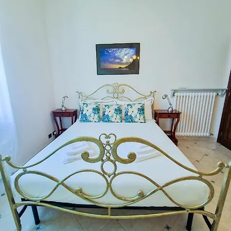 Apartment Tropical Garden - Full Floor Varigotti