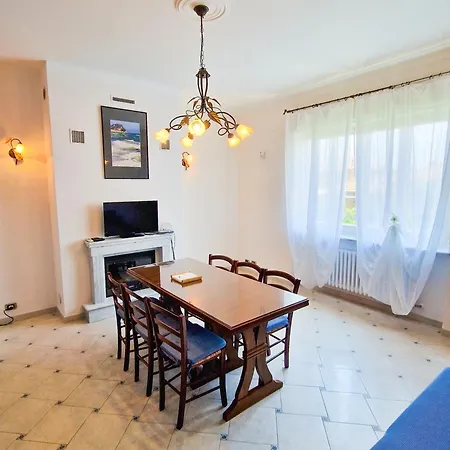 Tropical Garden - Full Floor * Varigotti