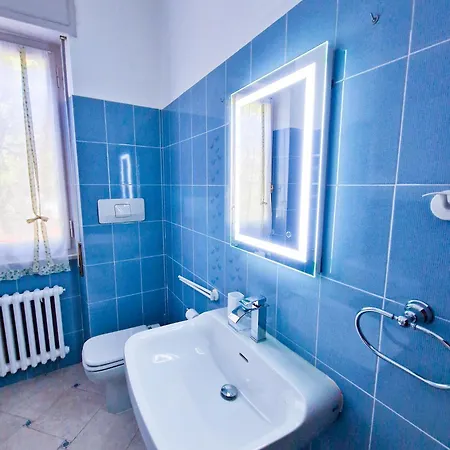 Tropical Garden - Full Floor Apartmán Varigotti